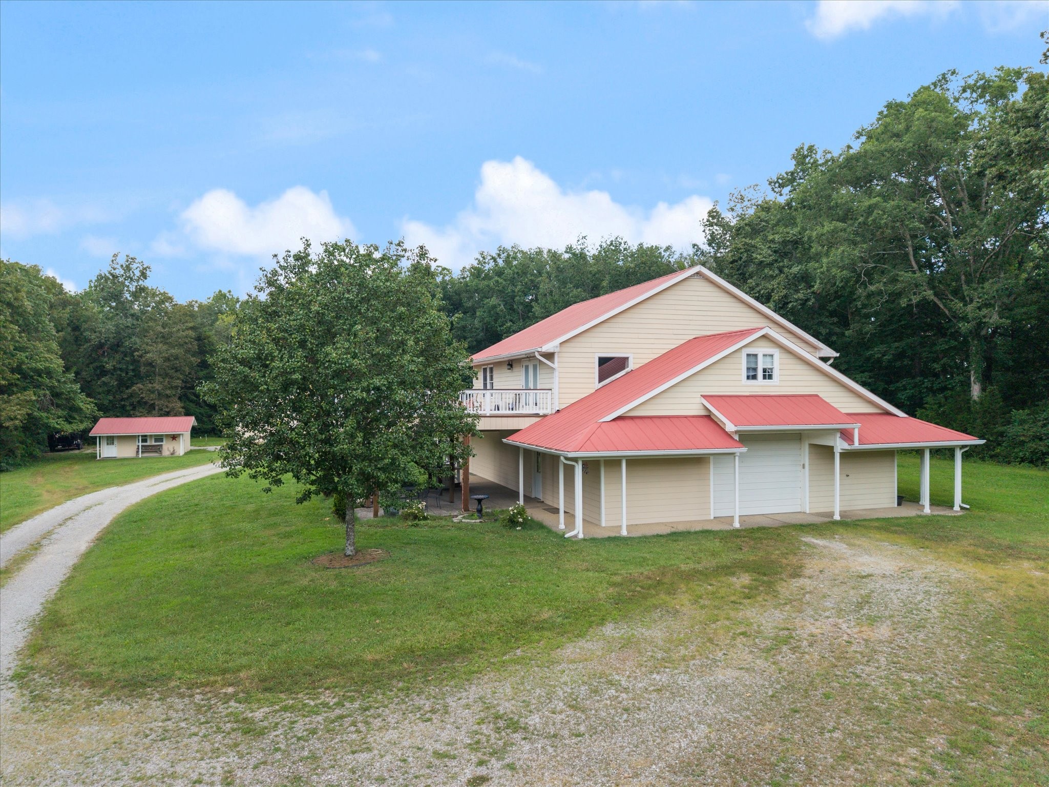 2820 Owl Hollow Rd
