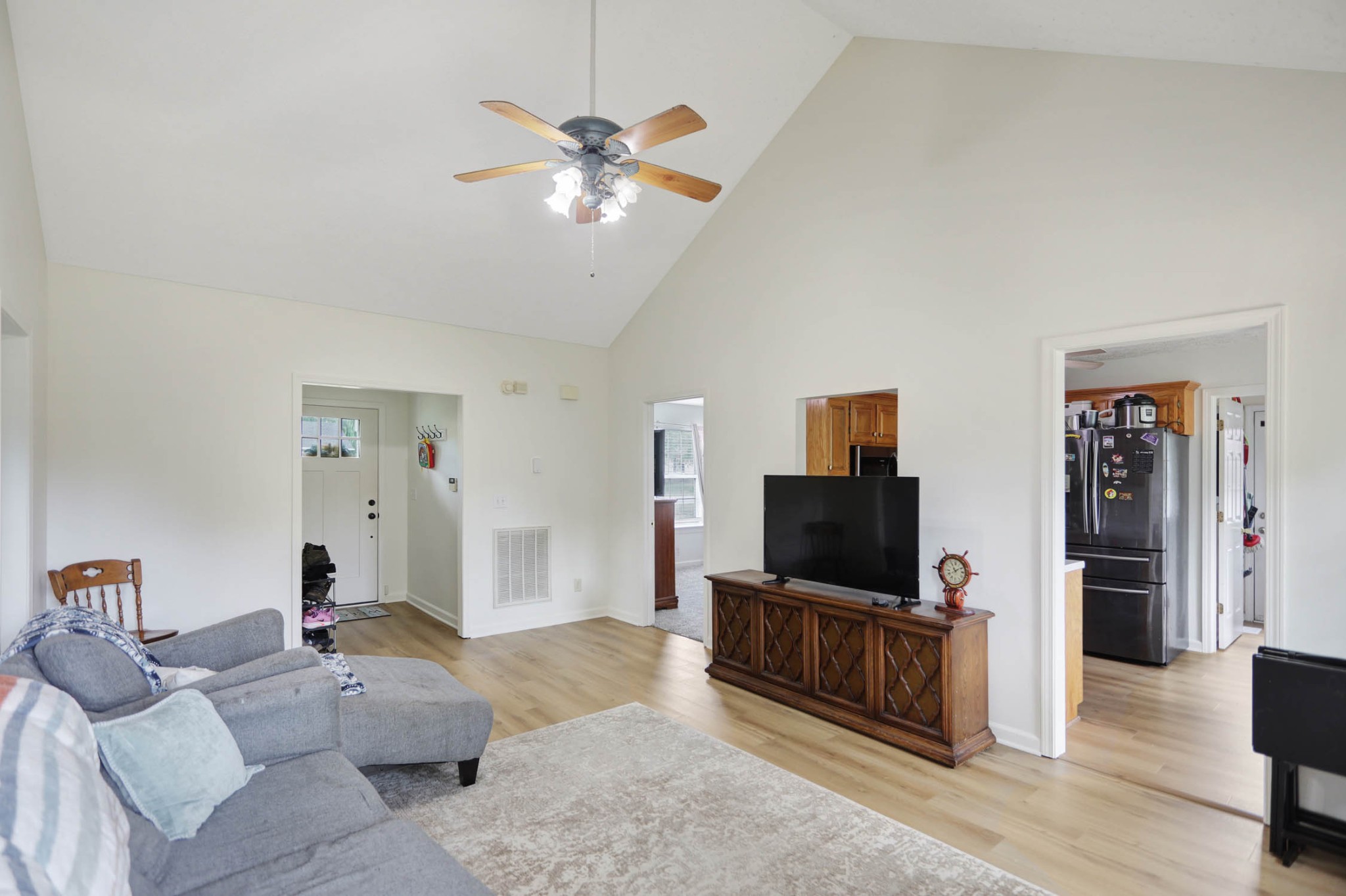 119 Kenwood Dr