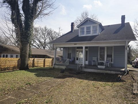 Photo of 2405 Buchanan St, Nashville, TN 37208 (MLS # 3139662)