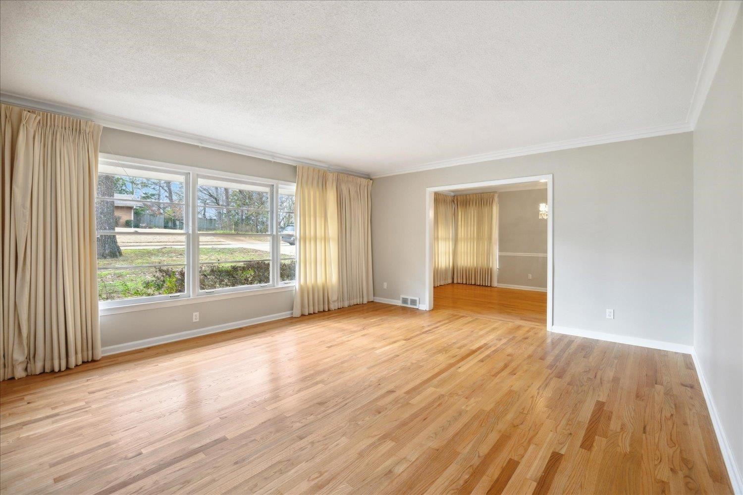 5676 WALNUT GROVE PL