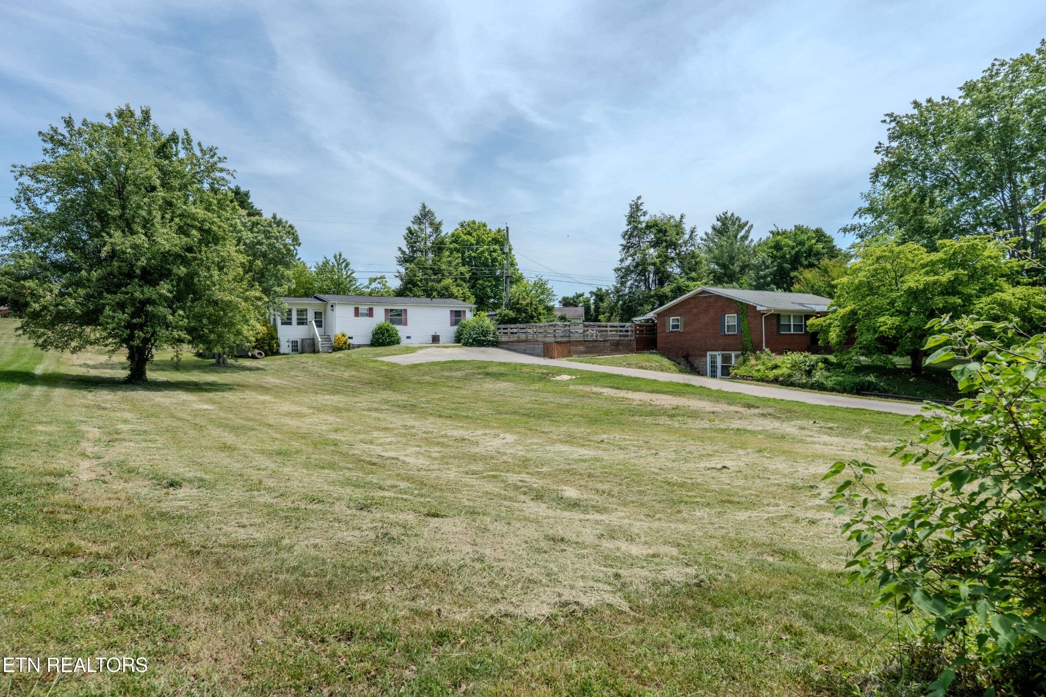 108 N Knob Creek Rd