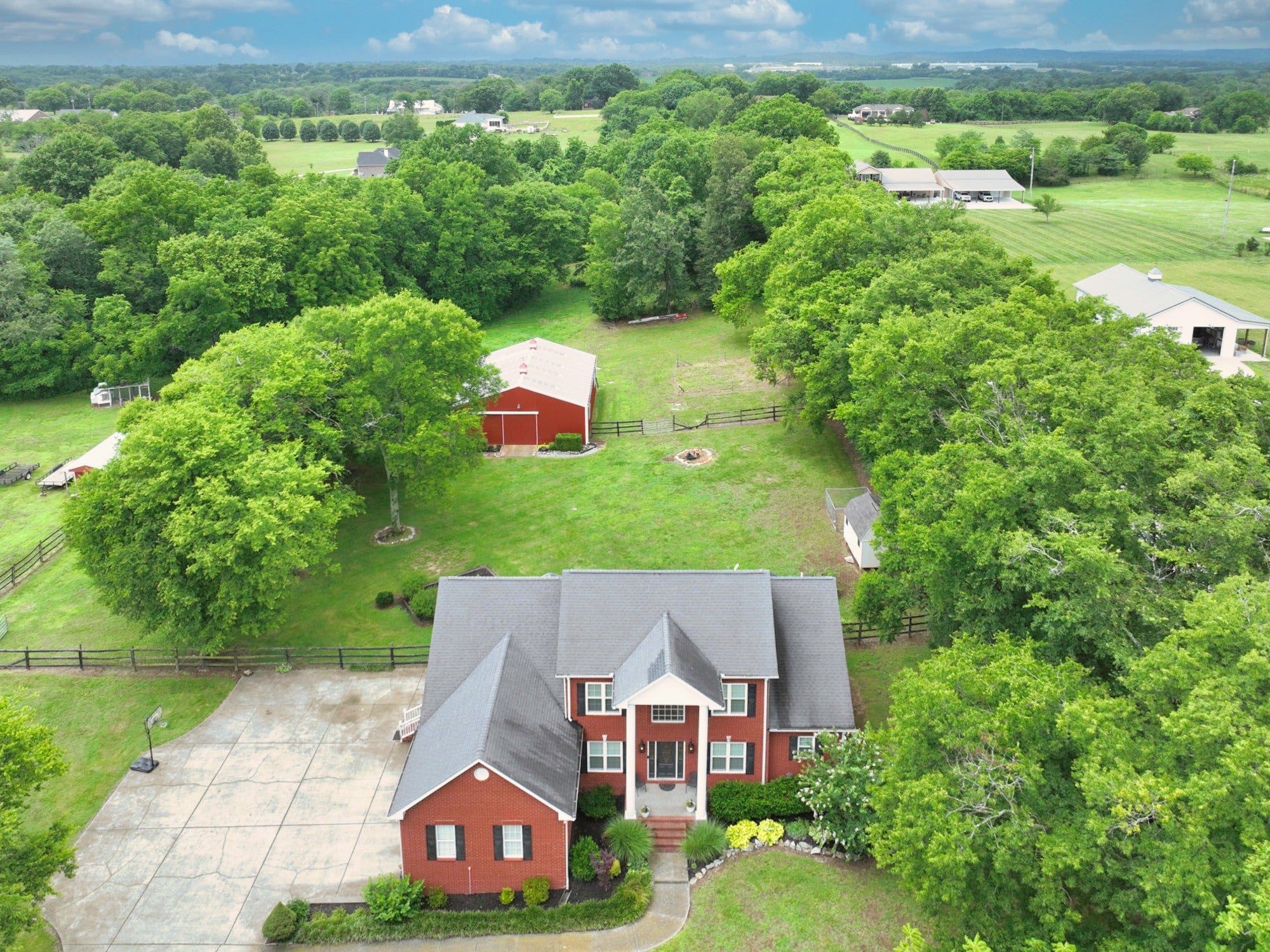 107 Greenfield Ln
