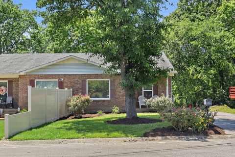 684 Dutchmans Dr Hermitage TN 37076