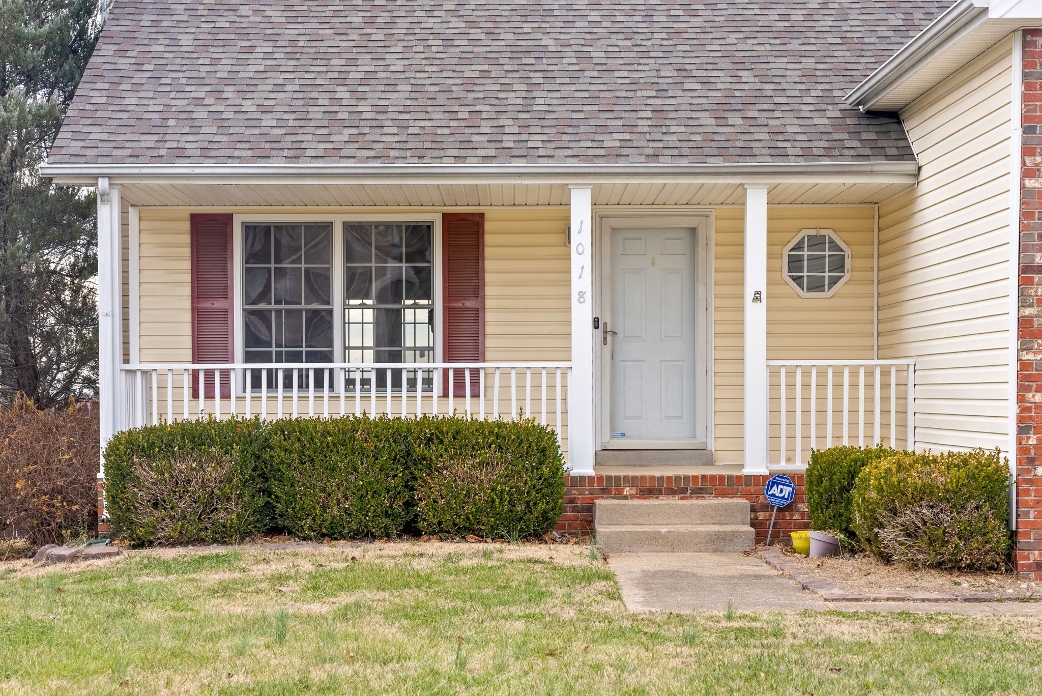 Clarksville, Tennessee 37040, United States, 4 Bedrooms Bedrooms, ,3 BathroomsBathrooms,Residential,Active,3235