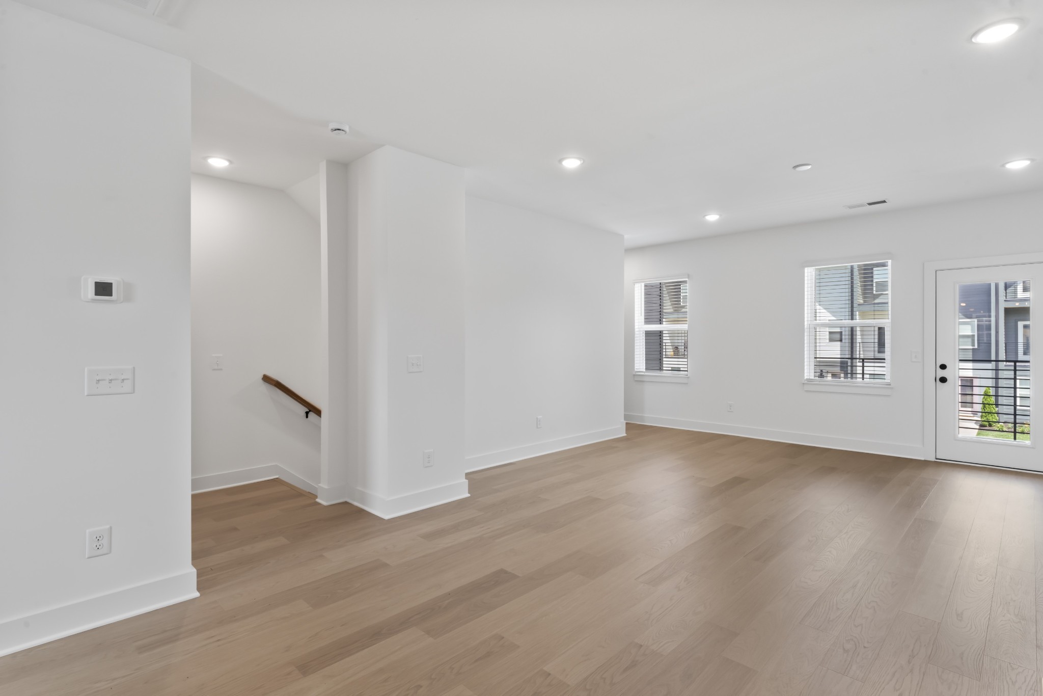 550 Markham St 14