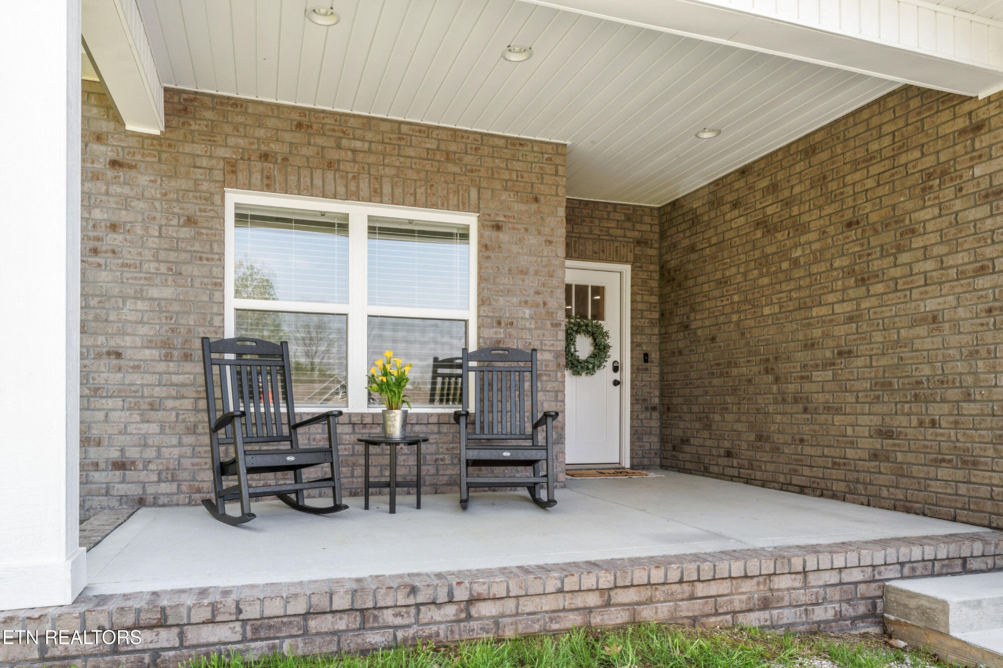 174 Flagstone Way