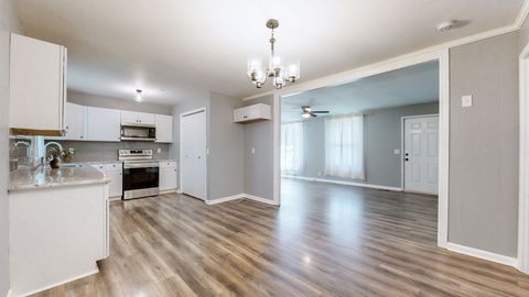 1214 Rutherford St Murfreesboro TN 37130