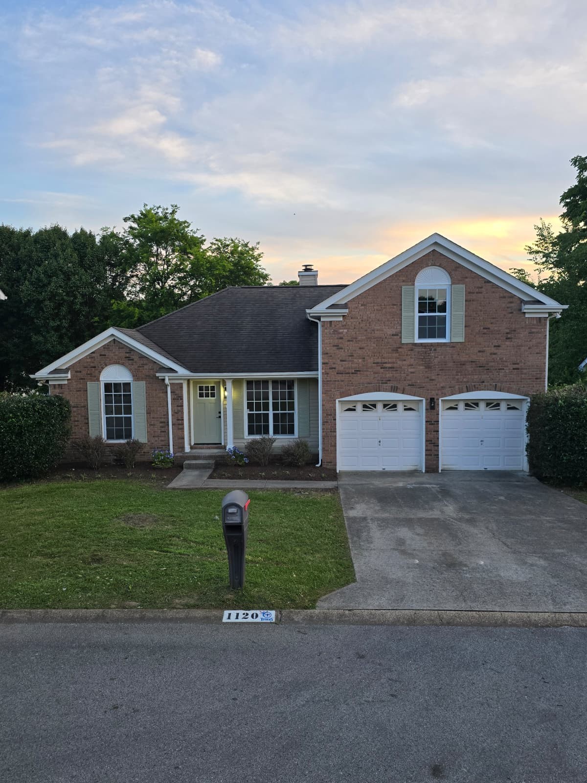 1120 Dawnwood Dr