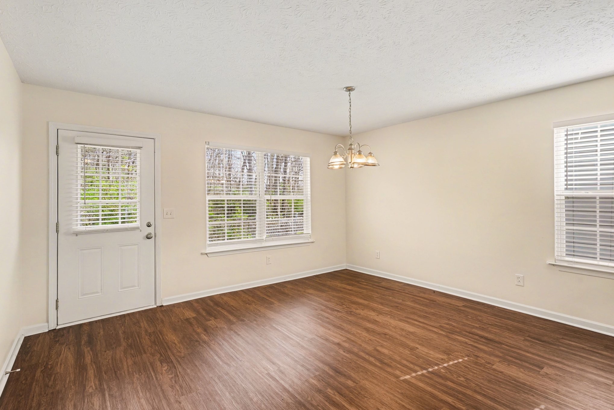 5112 Greer Station Dr