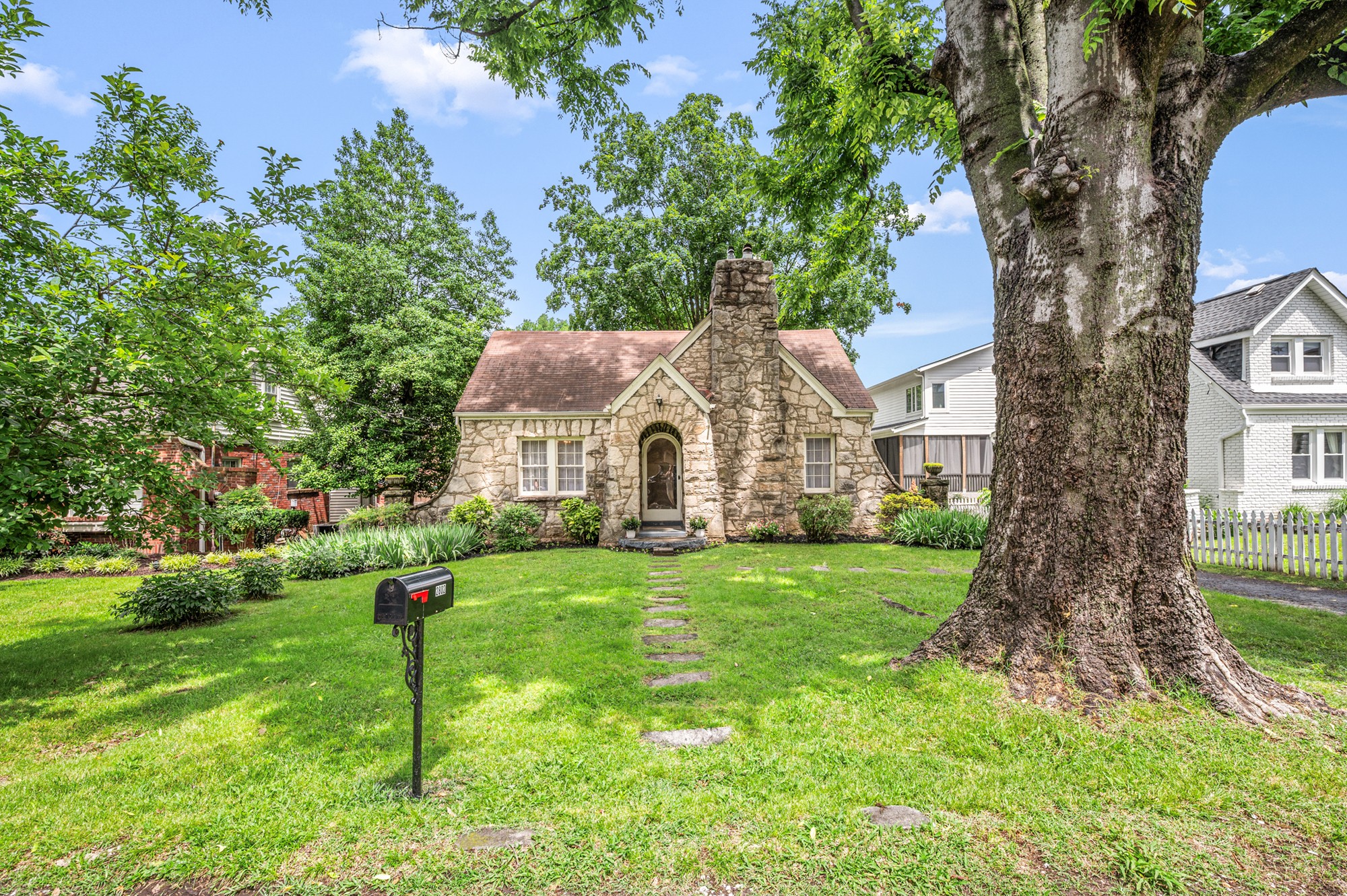 2802 Marlin Ave