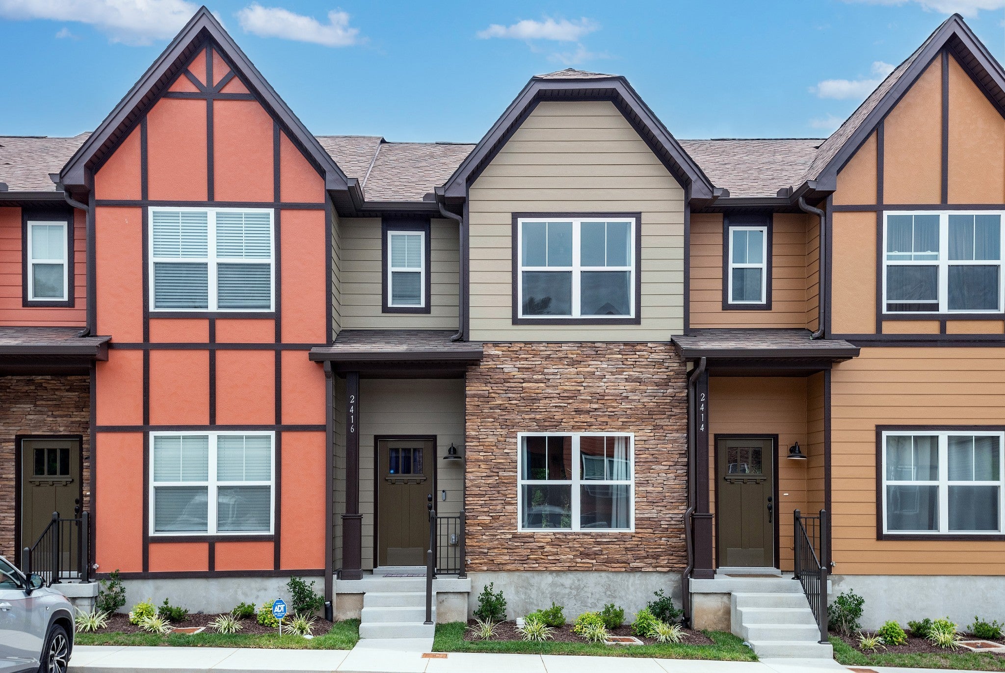2.0-bed rental at 2416 Danilynn Dr