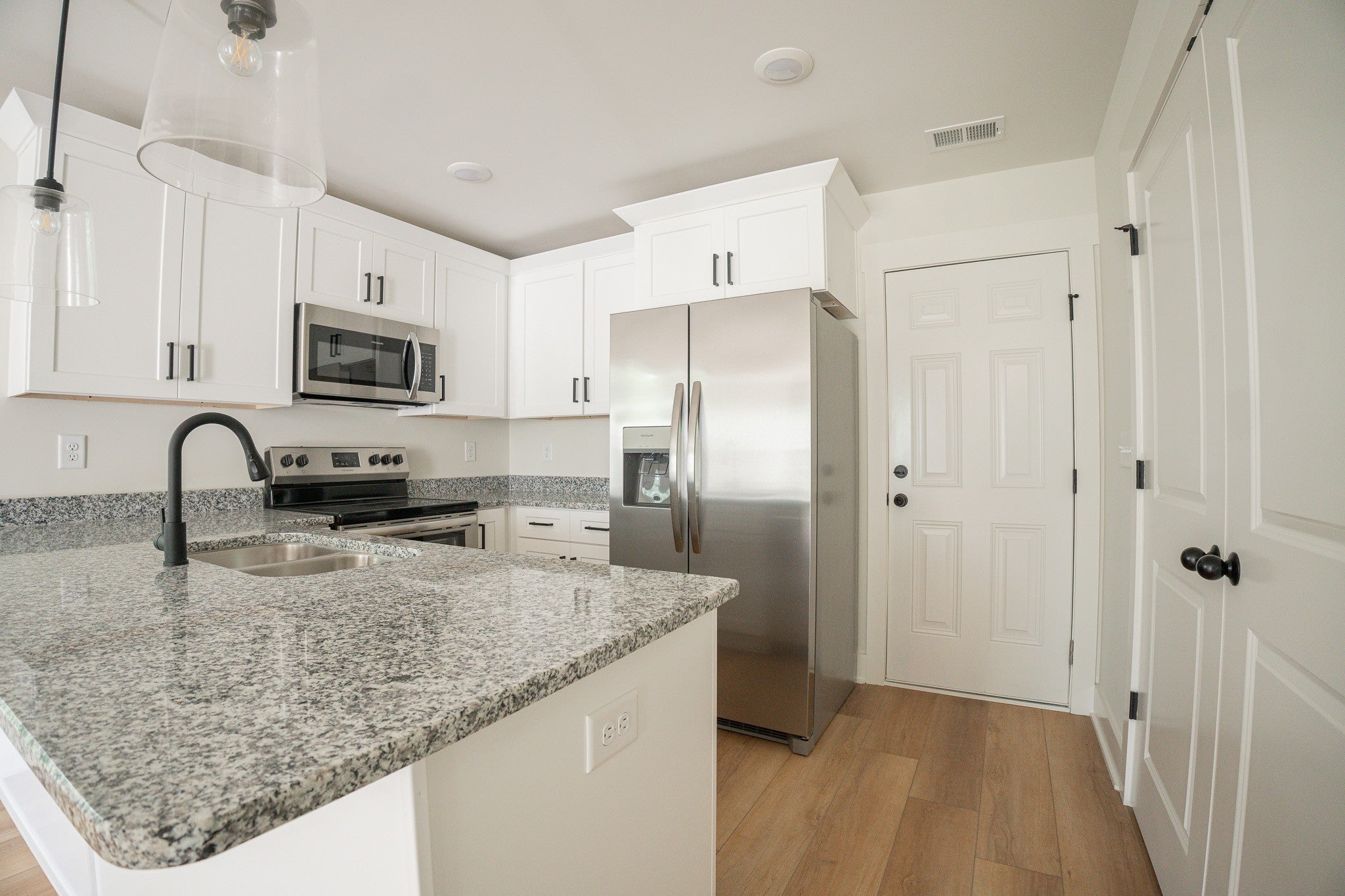114 Wix Ave