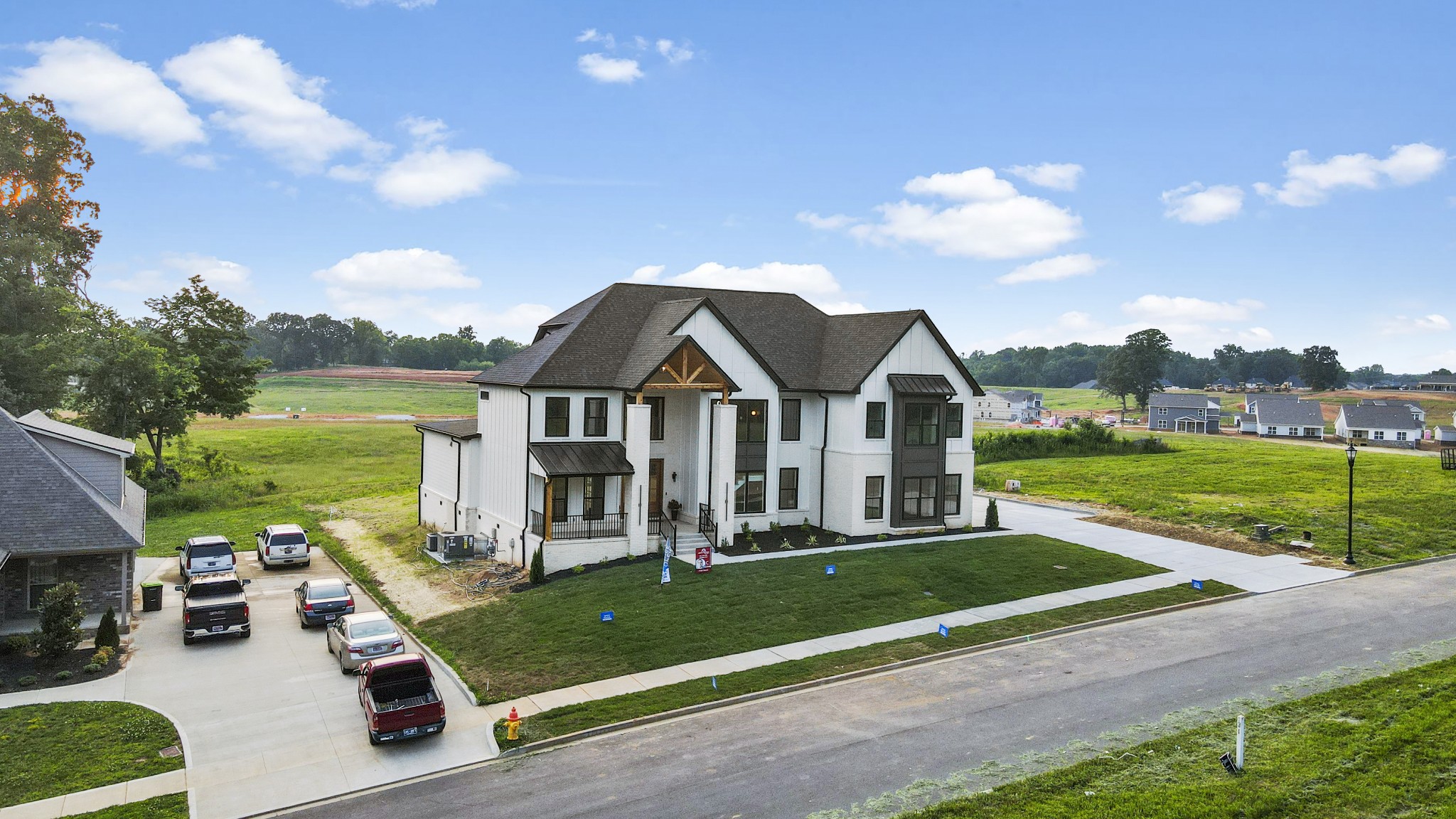 827 Shady Bluff Trl