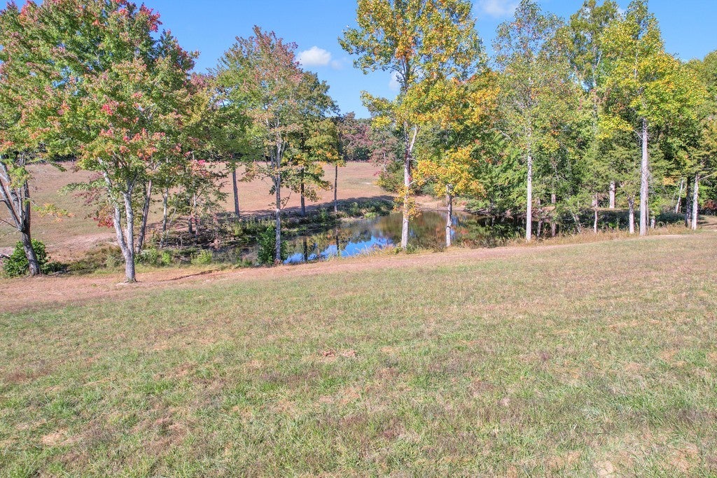 796 Daisy Cir