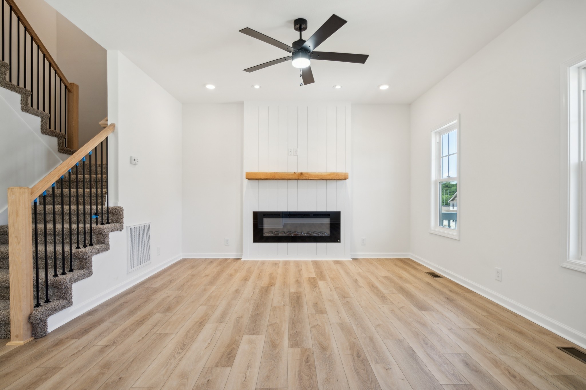 1441 Isaiah Dr