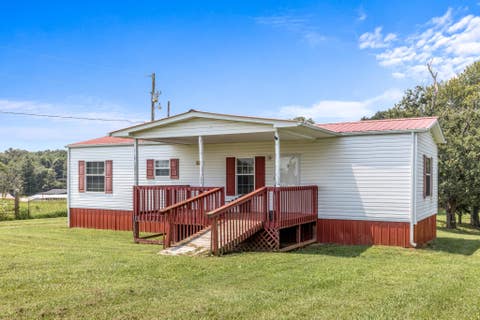 Photo of 238 Burdett Road, Sweetwater, TN 37874 (MLS # 3514125)