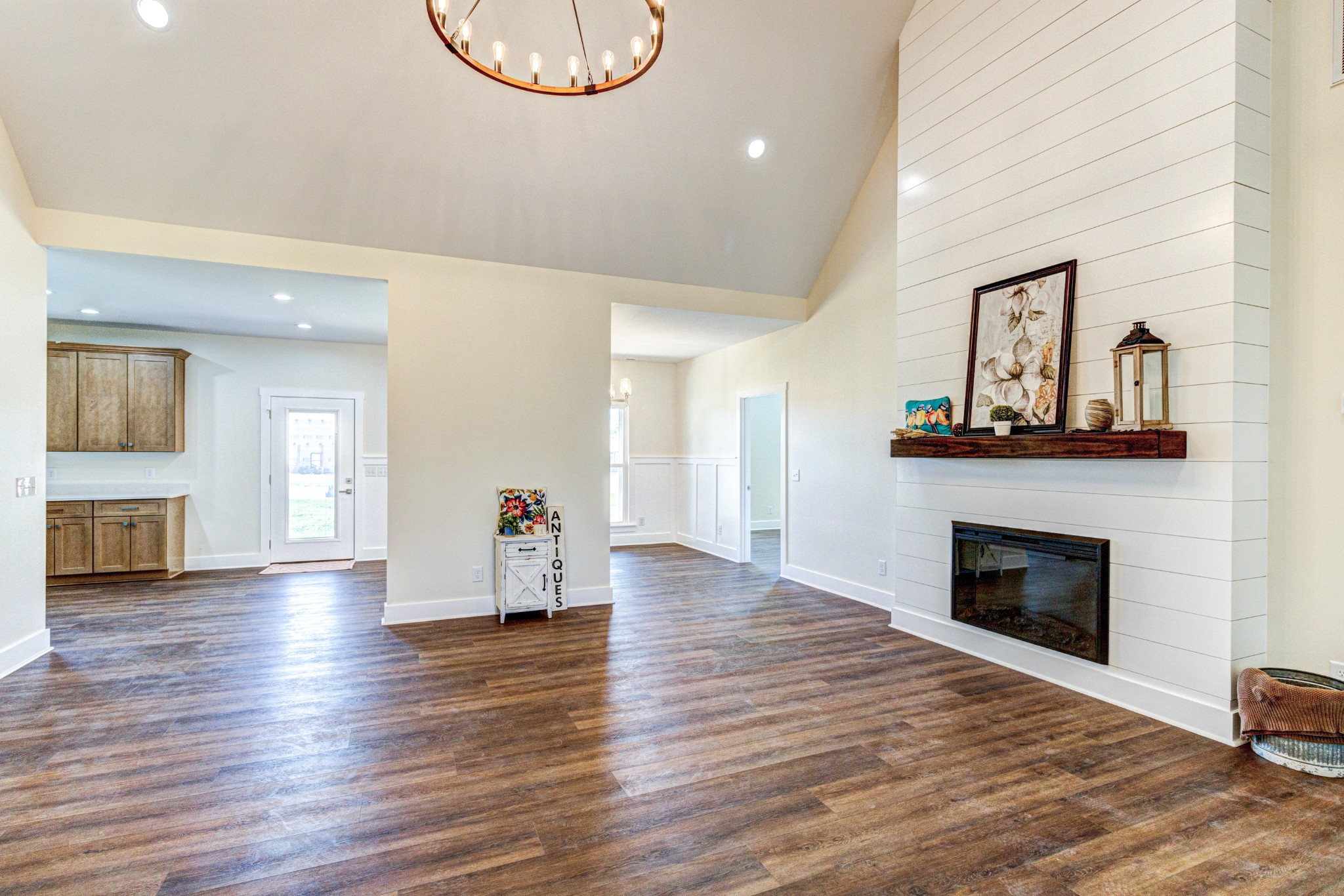 53 Summerset Dr