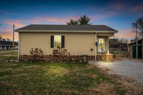 201 College St N Cowan TN 37318