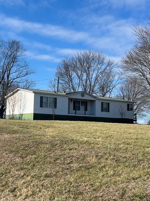 437 Halltown Rd Portland TN 37148