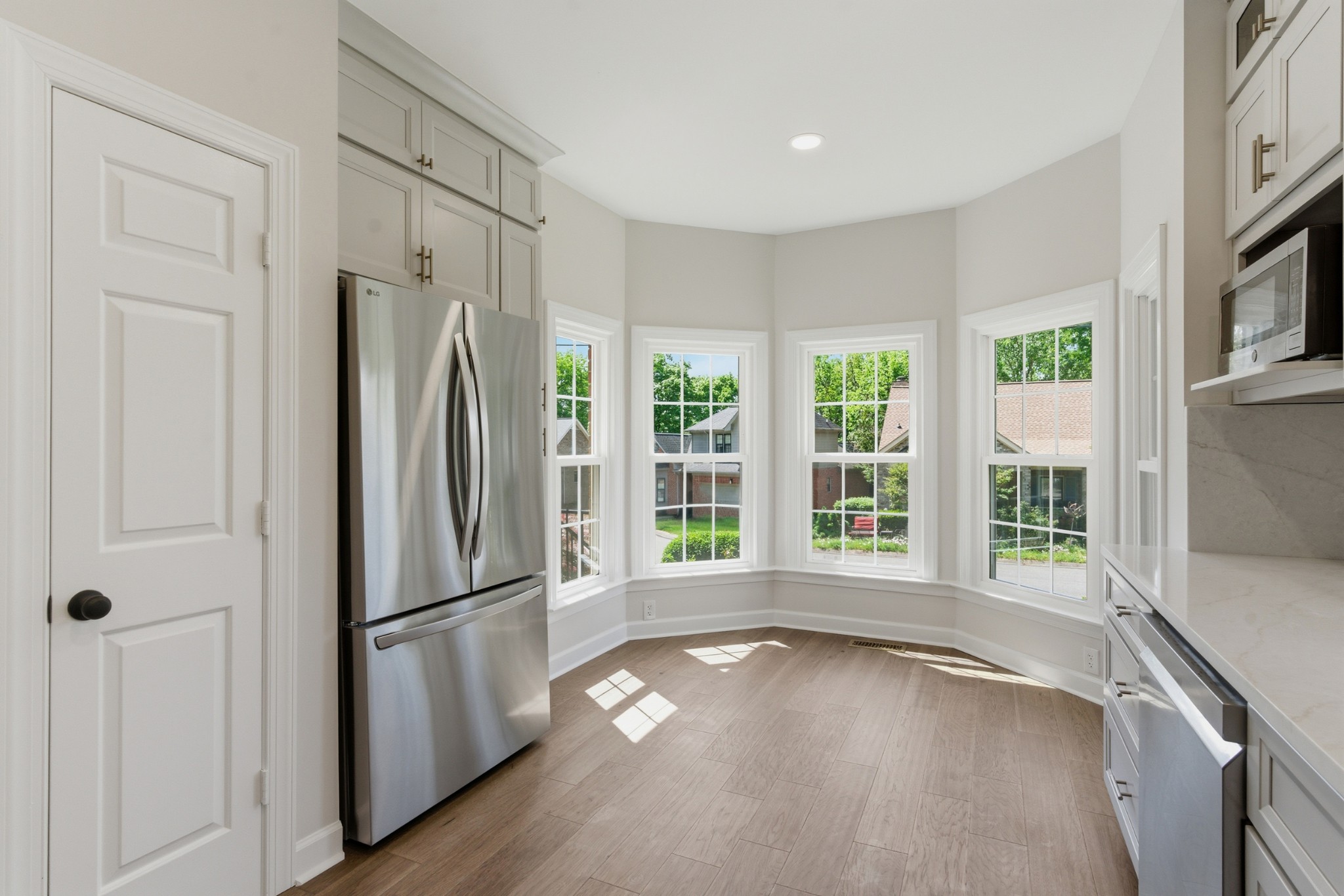 1025 Saint Andrews Pl