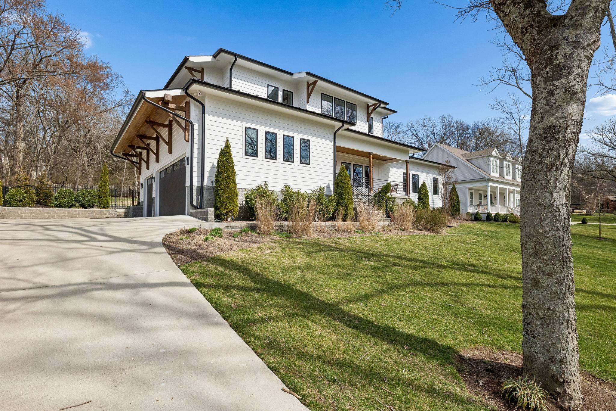 828 Russleo Drive