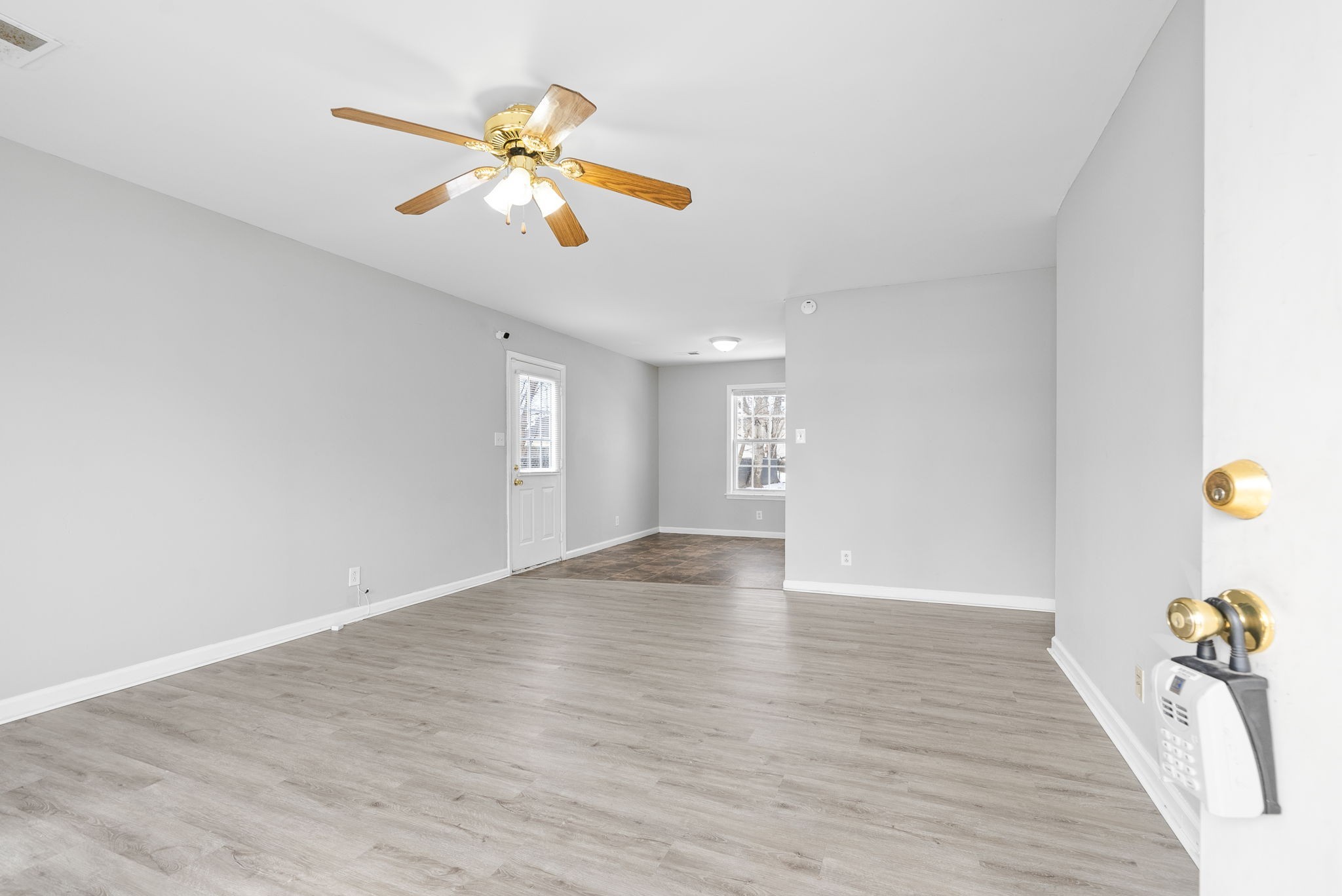 1042 Shadow Ridge Ave