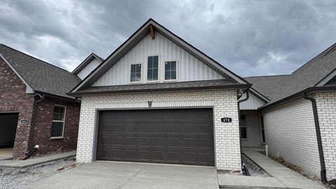 Photo of 470 W Foxrun, Springfield, TN 37172 (MLS # 3168436)