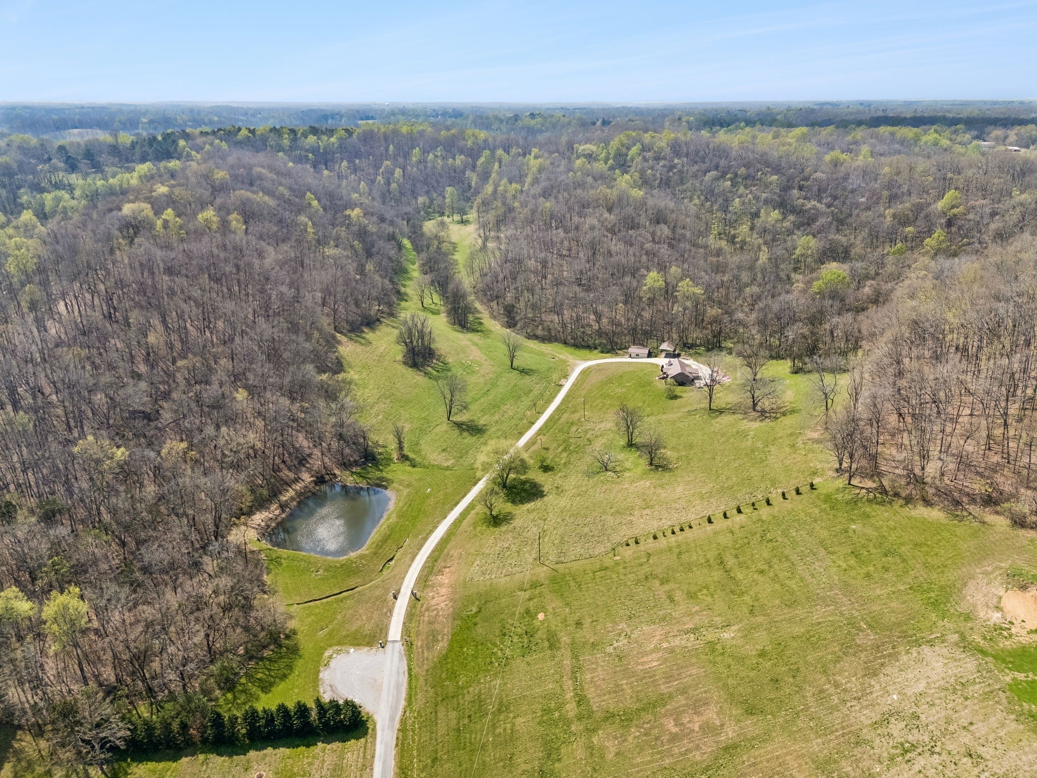 240 Scenic Ct