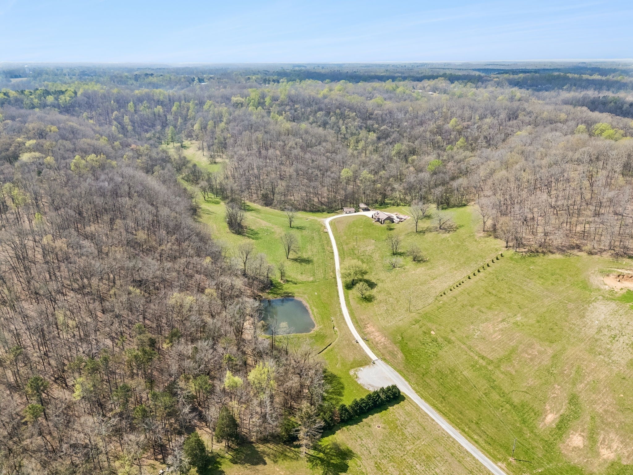 240 Scenic Ct
