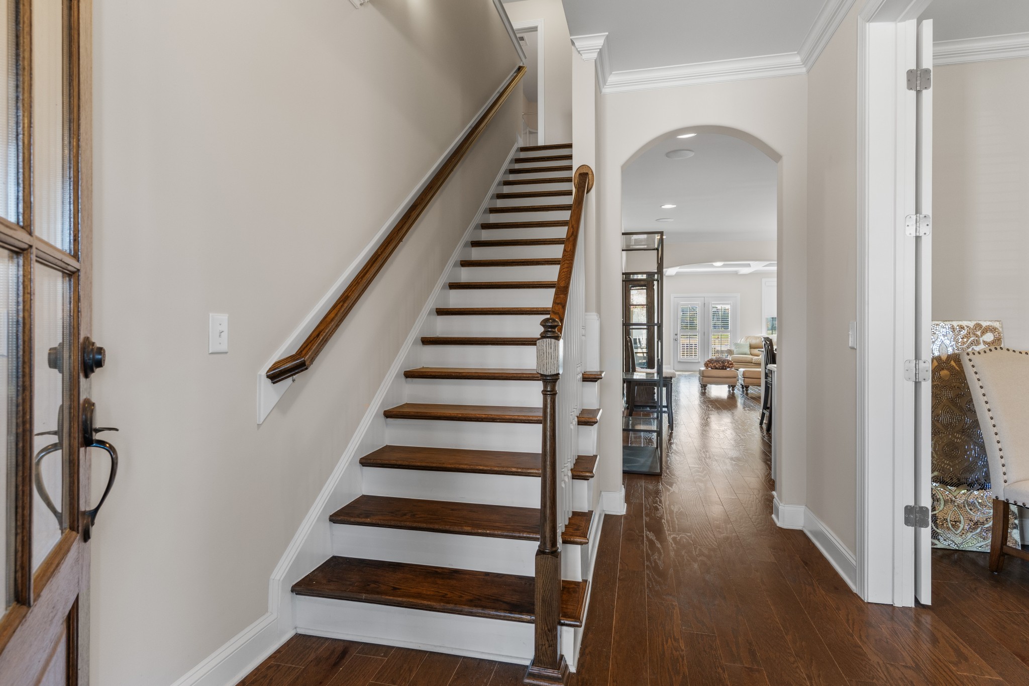 687 Fall Creek Cir