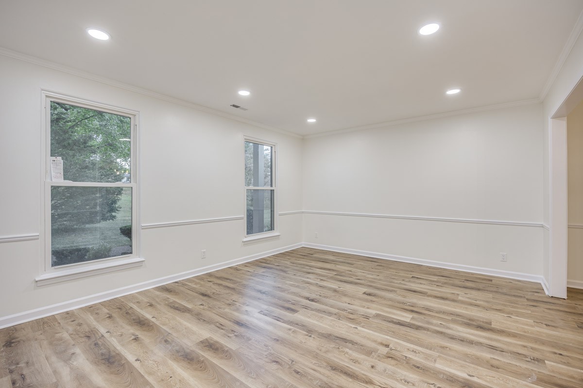 118 Boxwood Dr