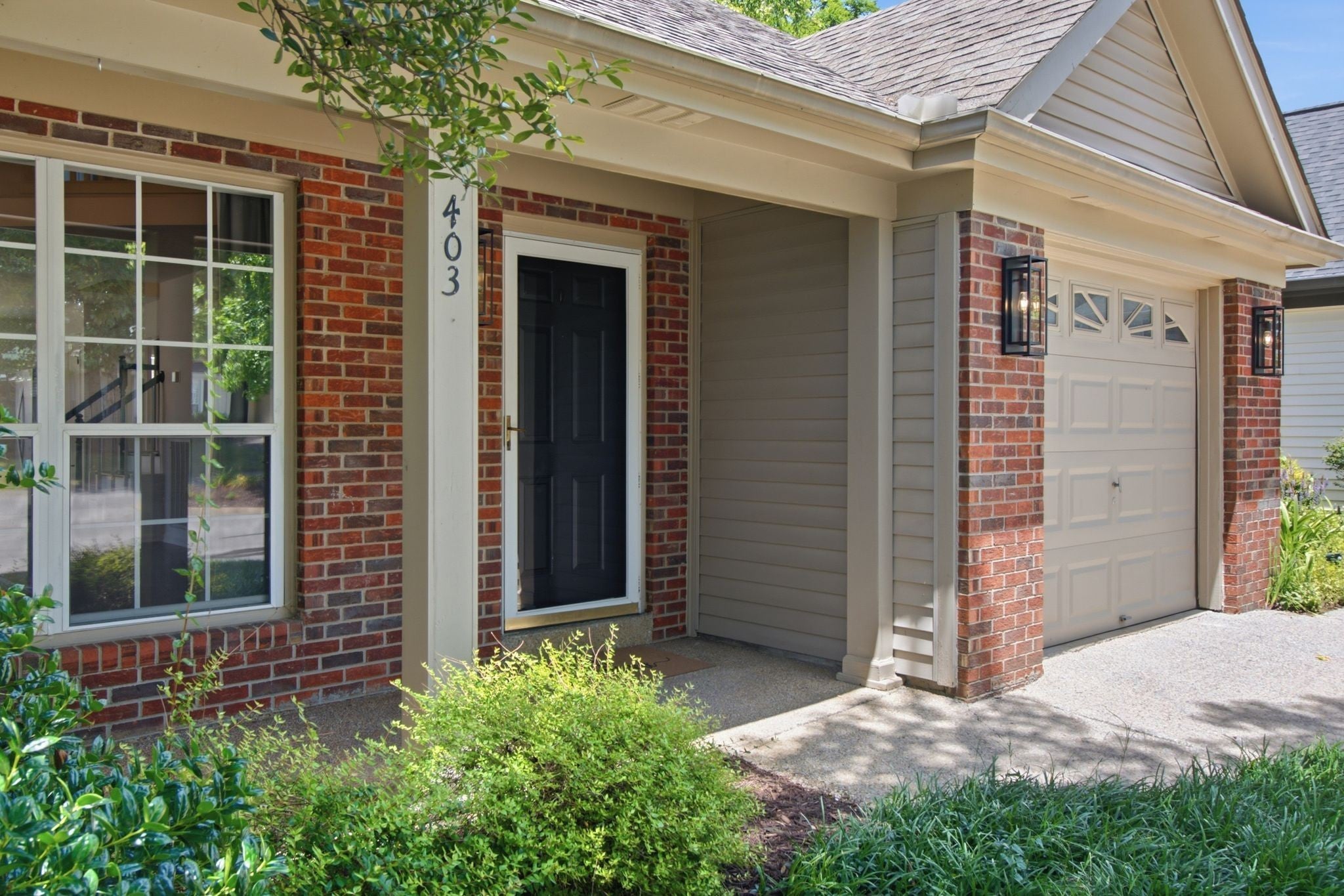 403 Reigh Ct