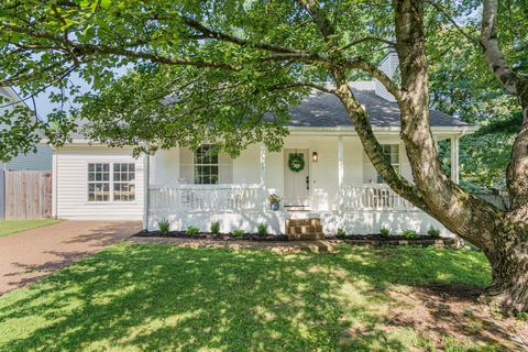 1302 Mallard Dr Franklin TN 37064