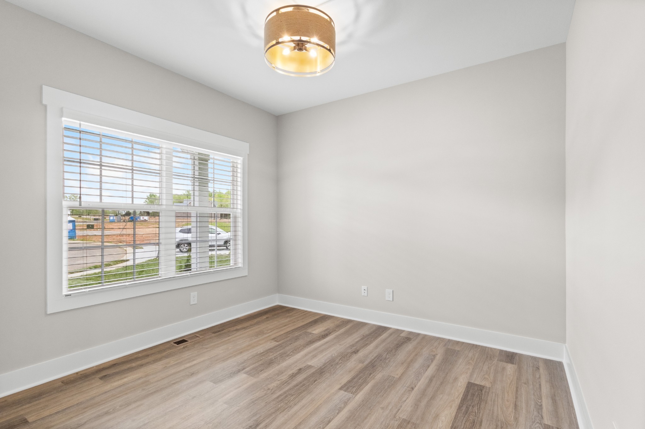532 Canyon View Court