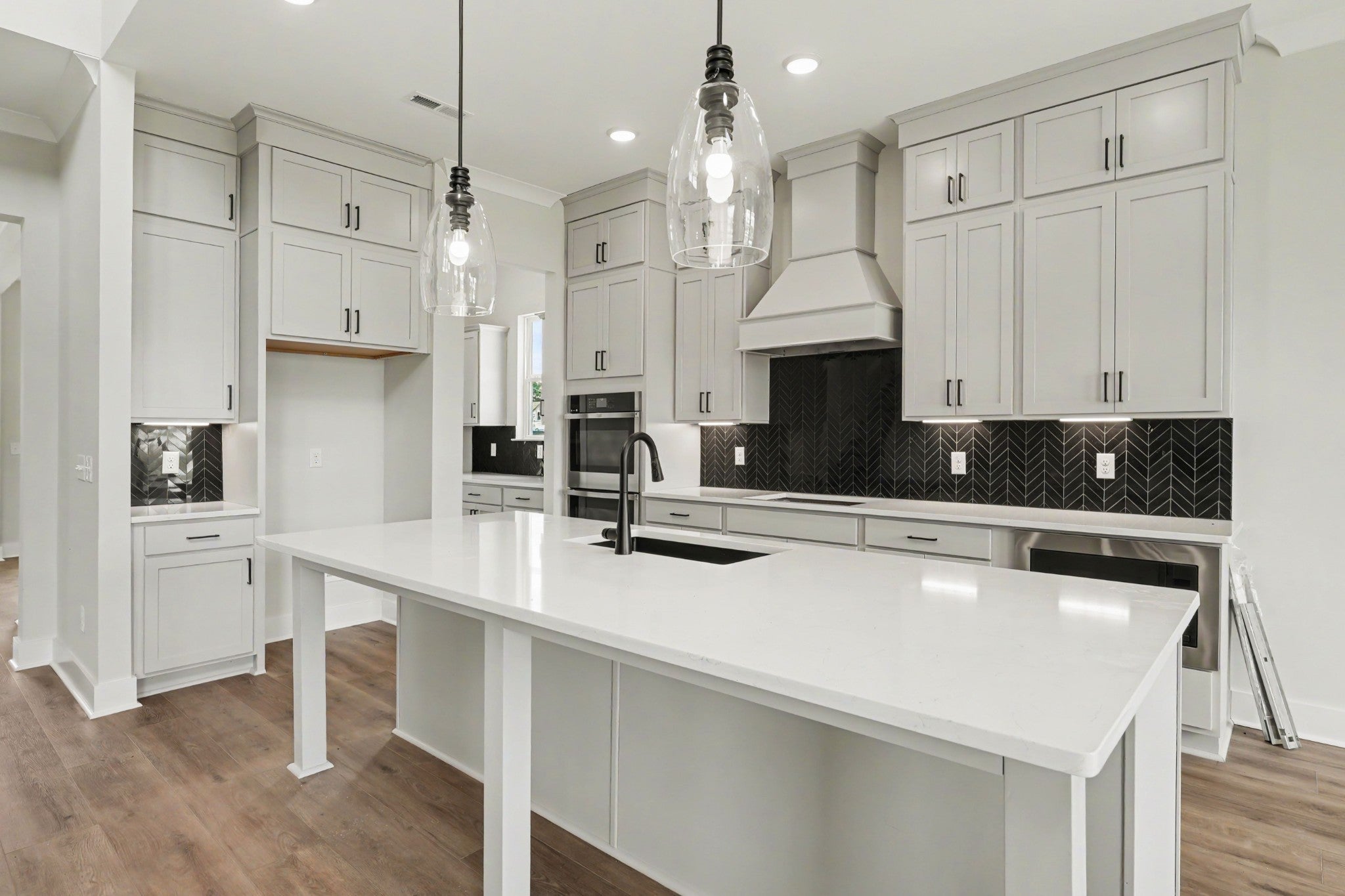 7324 Dutch River Circle
