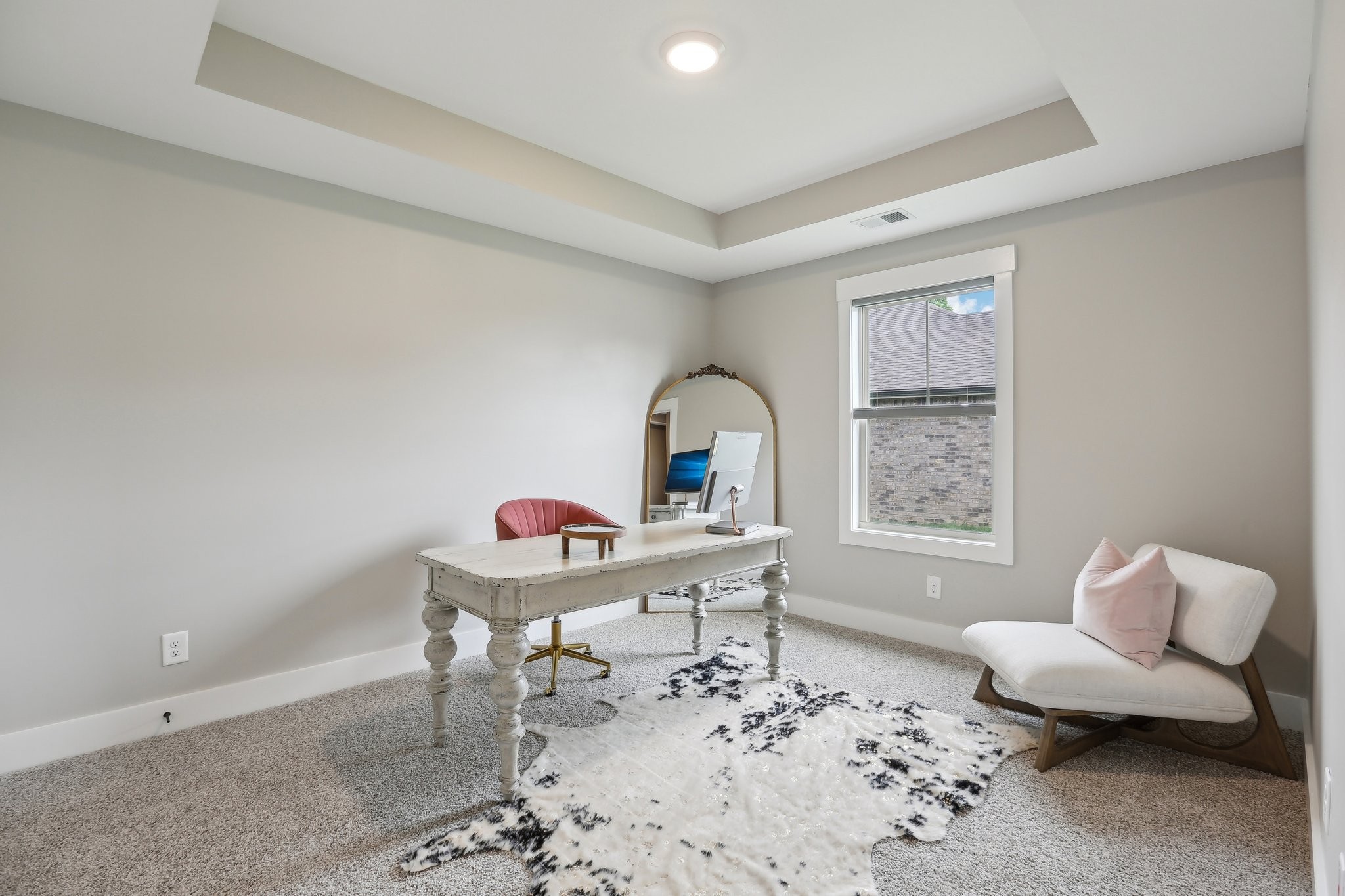 Clarksville, Tennessee 37043, United States, 3 Bedrooms Bedrooms, ,2 BathroomsBathrooms,Residential,Pending,119098