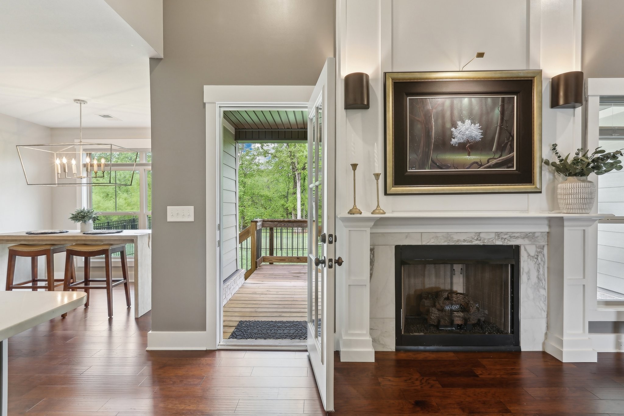 Clarksville, Tennessee 37043, United States, 3 Bedrooms Bedrooms, ,2 BathroomsBathrooms,Residential,Pending,119098