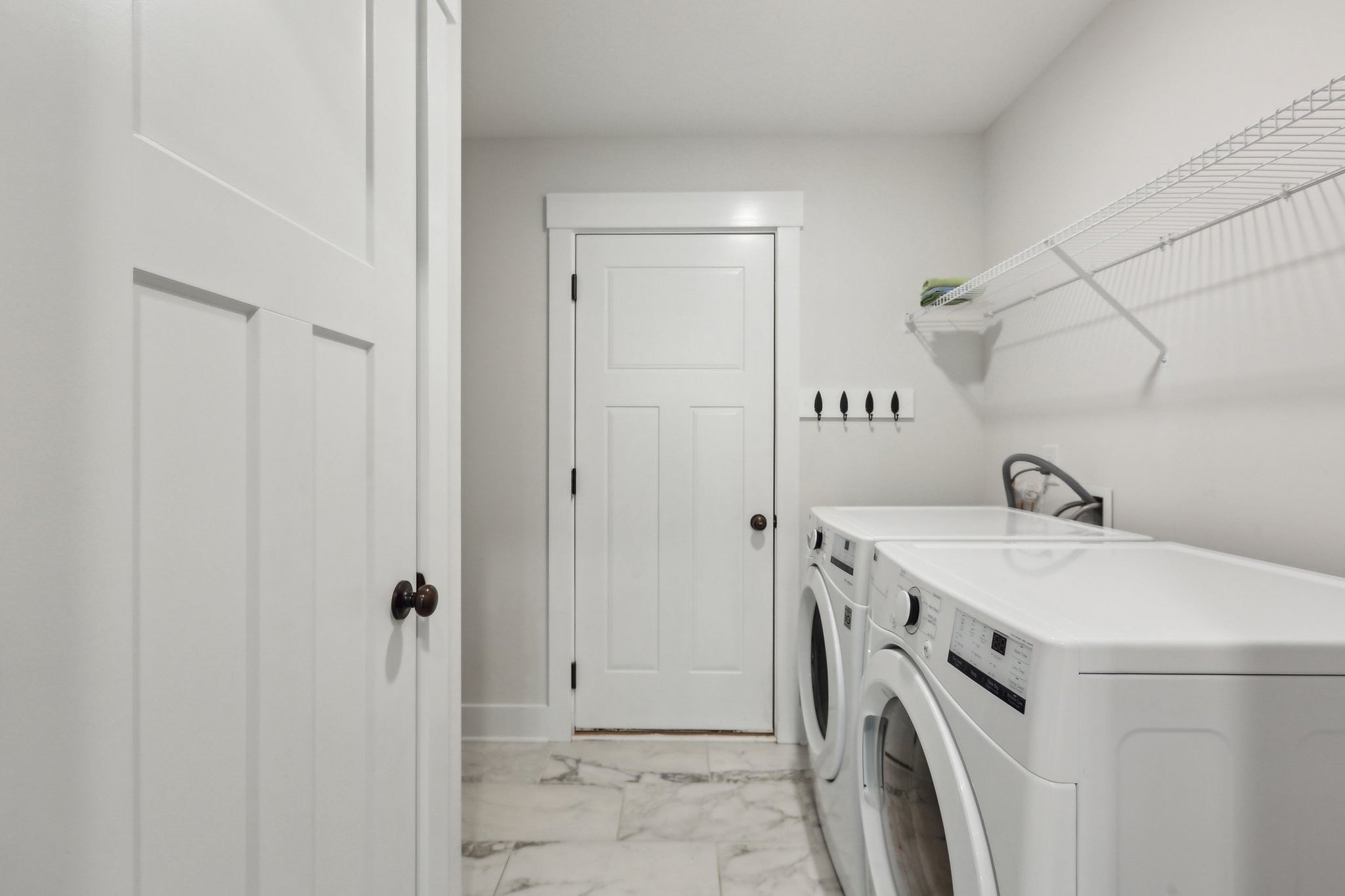 Clarksville, Tennessee 37043, United States, 3 Bedrooms Bedrooms, ,2 BathroomsBathrooms,Residential,Pending,119098