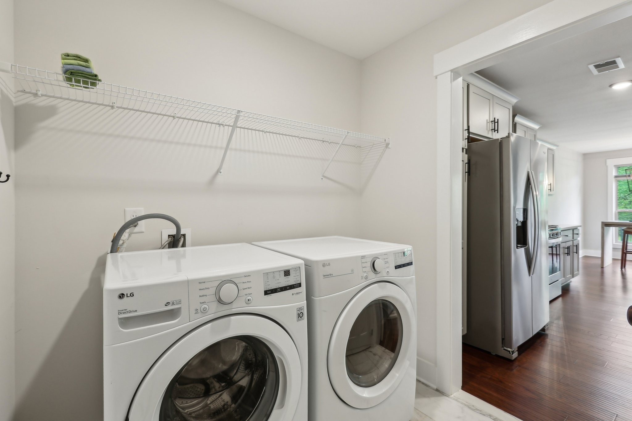 Clarksville, Tennessee 37043, United States, 3 Bedrooms Bedrooms, ,2 BathroomsBathrooms,Residential,Pending,119098