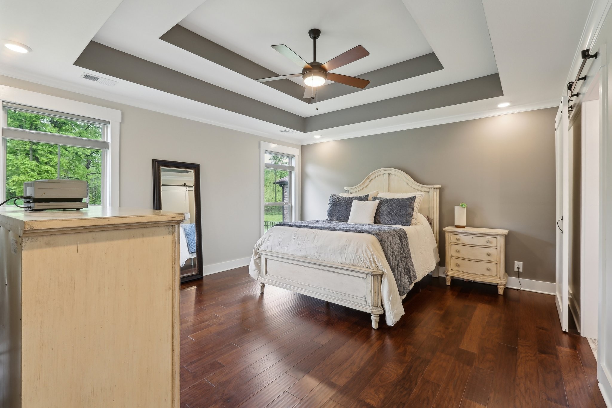 Clarksville, Tennessee 37043, United States, 3 Bedrooms Bedrooms, ,2 BathroomsBathrooms,Residential,Pending,119098