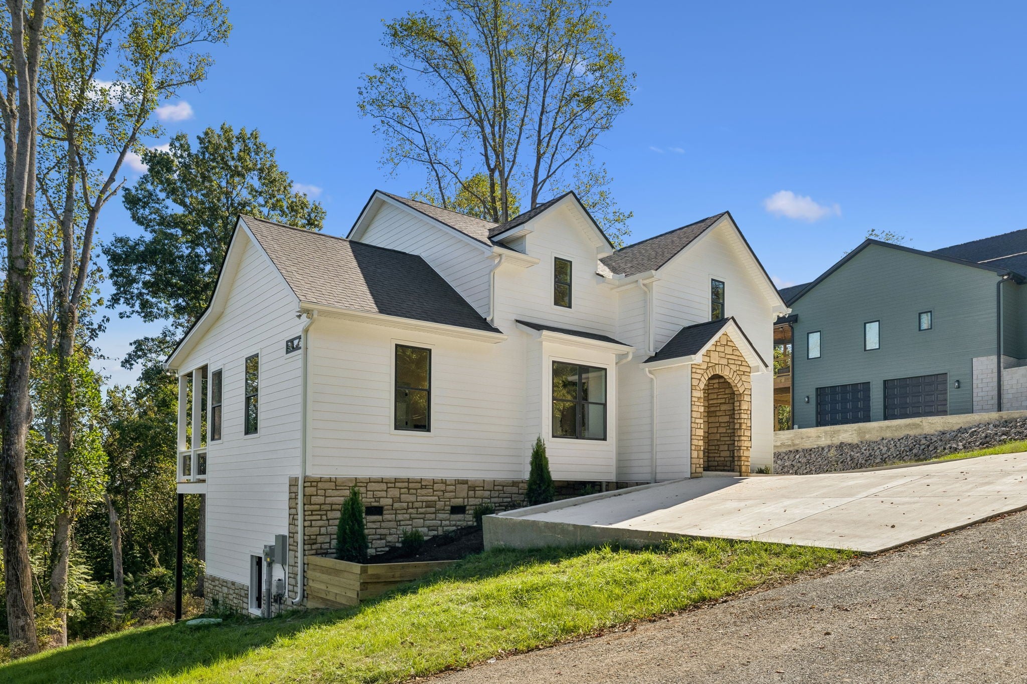 550 Davidson Rd