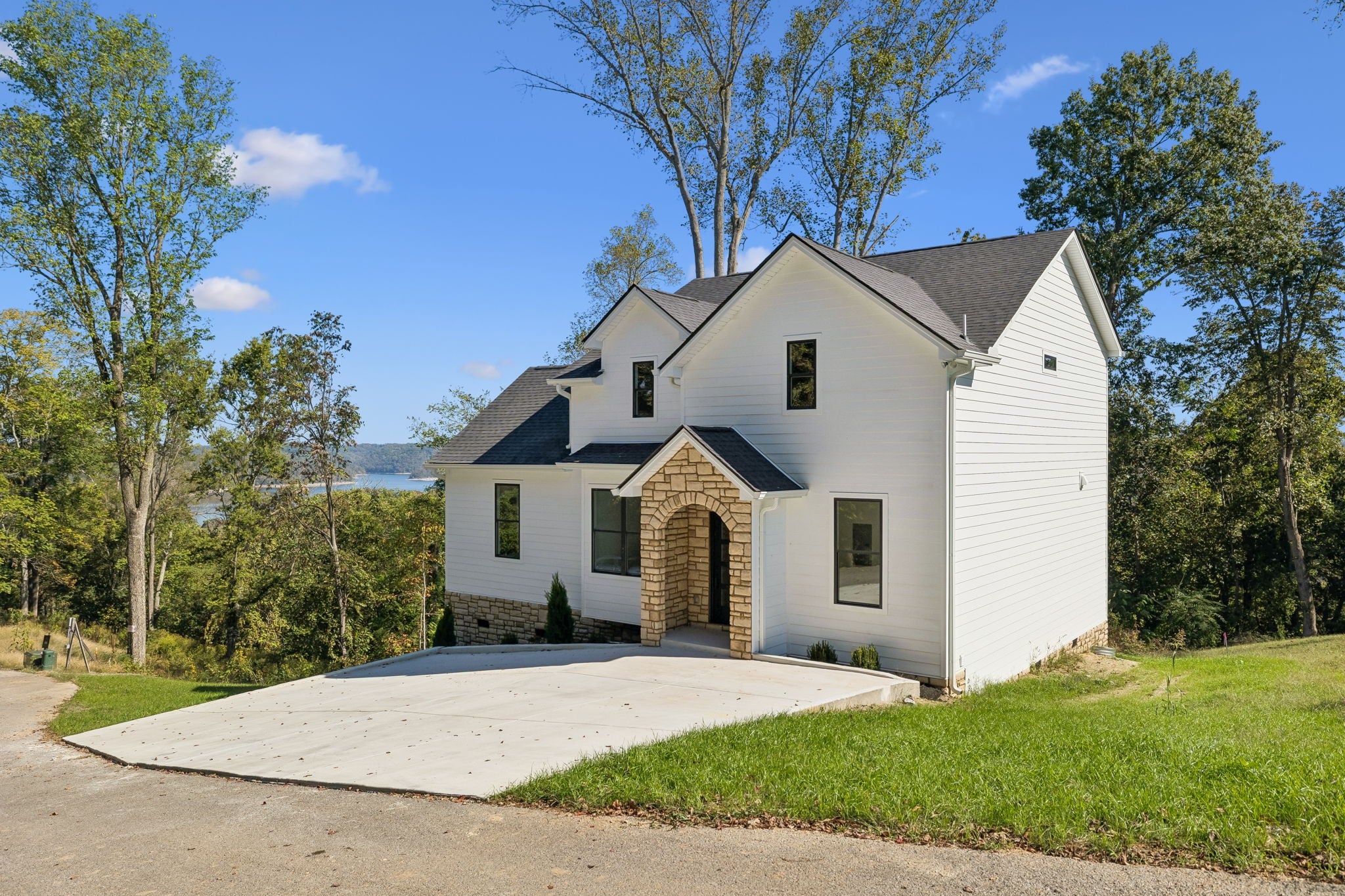 550 Davidson Rd