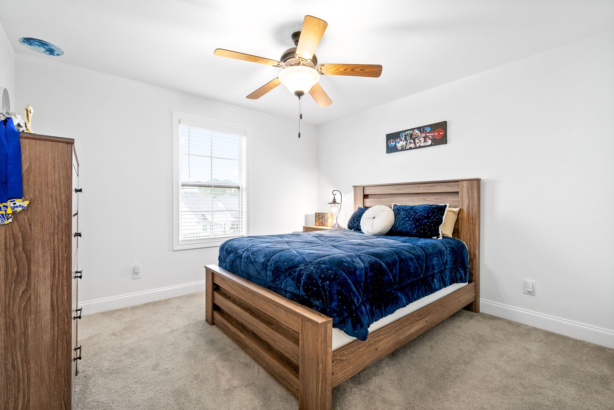 Clarksville, Tennessee 37043, United States, 4 Bedrooms Bedrooms, ,3 BathroomsBathrooms,Residential,Active,14676