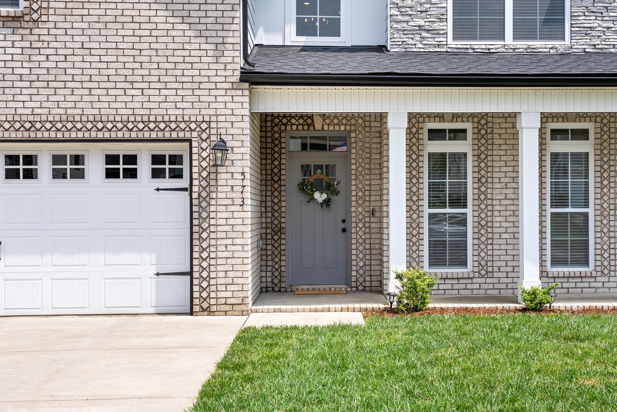 Clarksville, Tennessee 37043, United States, 4 Bedrooms Bedrooms, ,3 BathroomsBathrooms,Residential,Active,14676