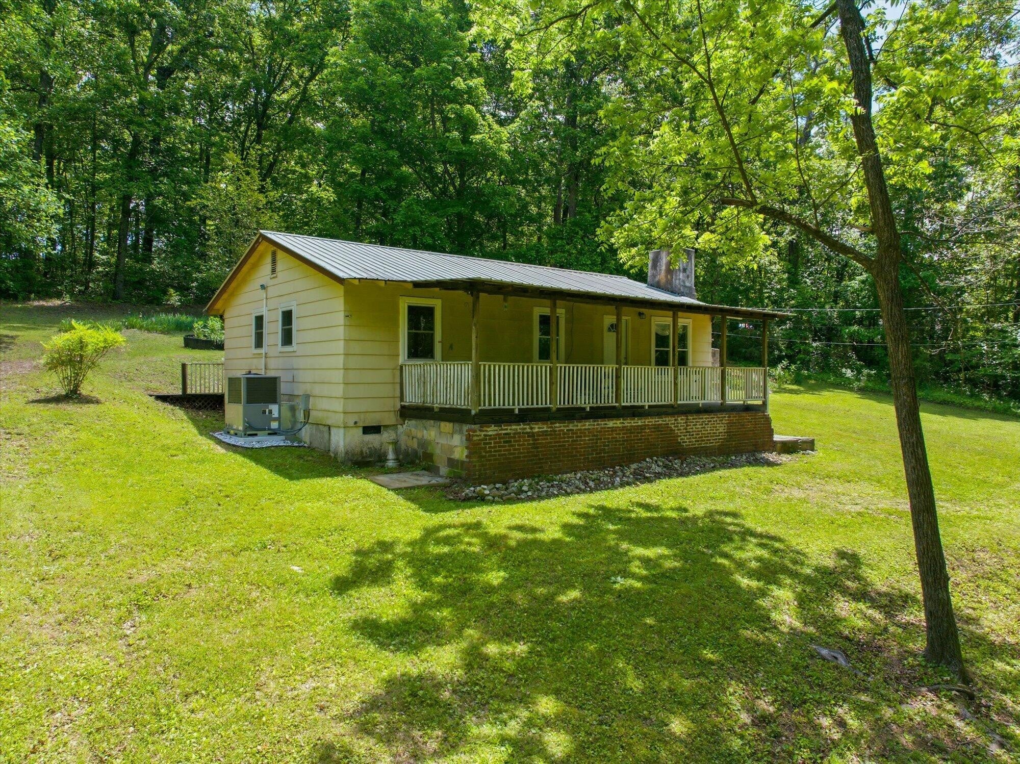 452 County Road 213