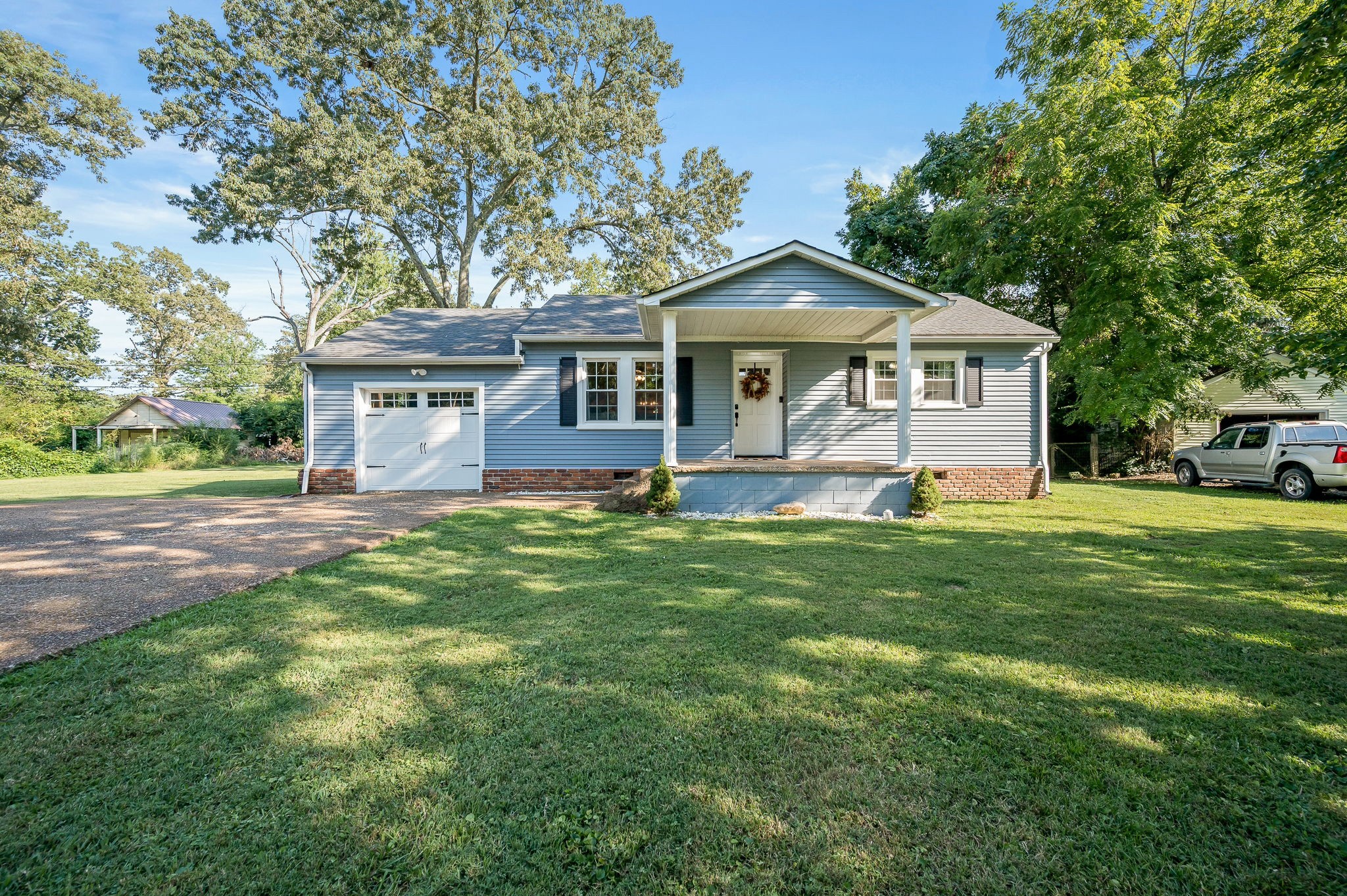 1116 Woodland Dr
