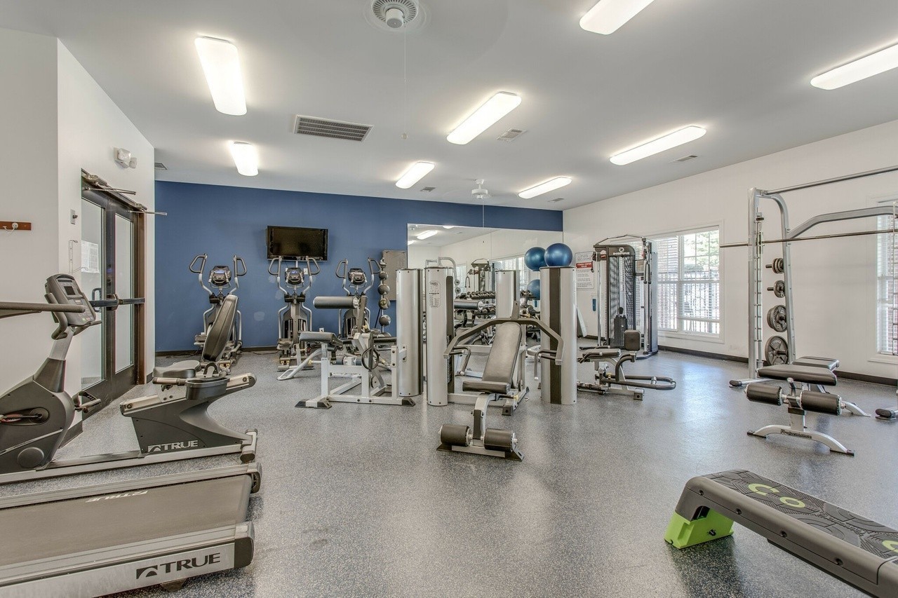 2310 Elliott Ave 826
