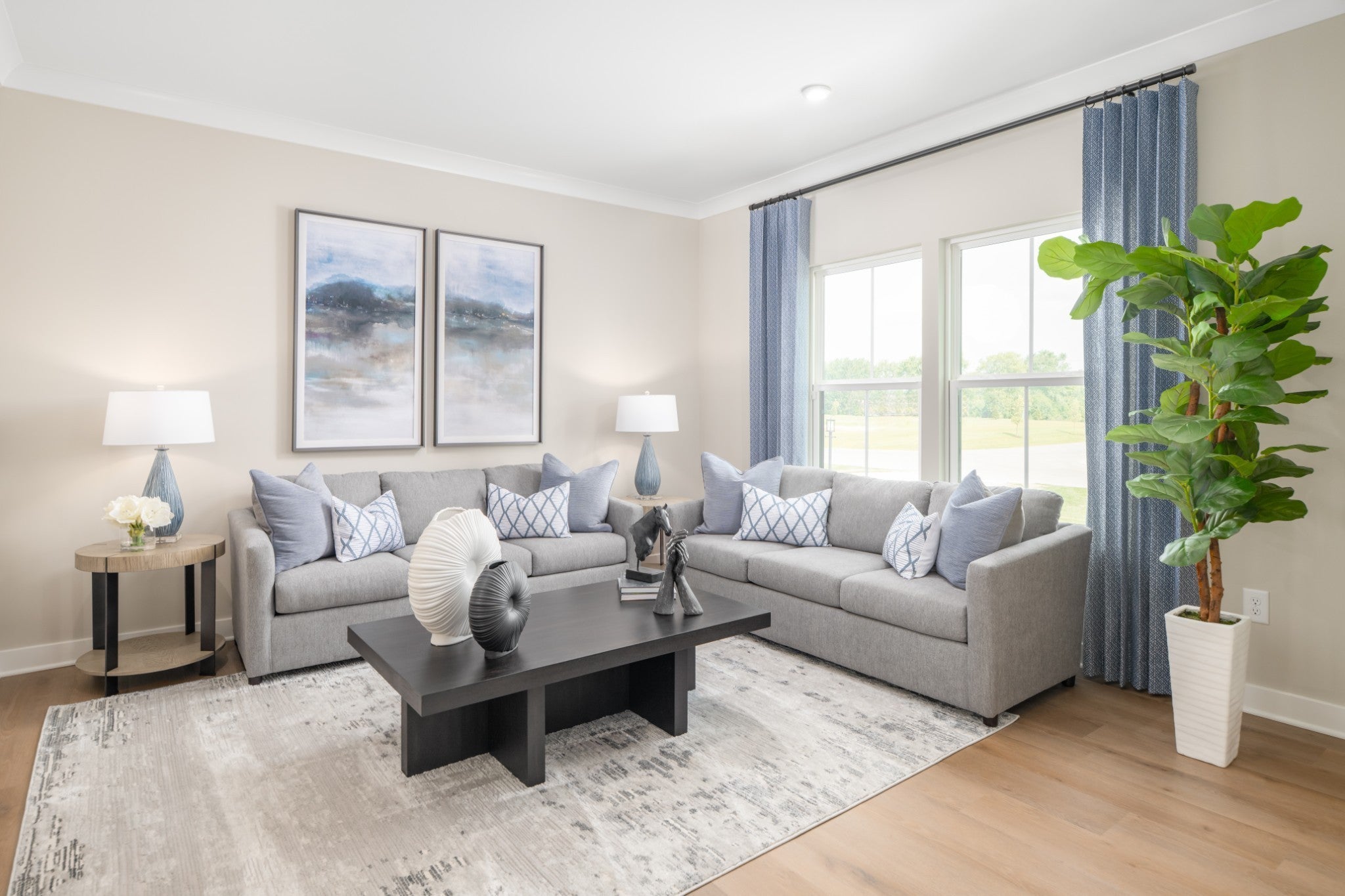1113 Hamlet Dr