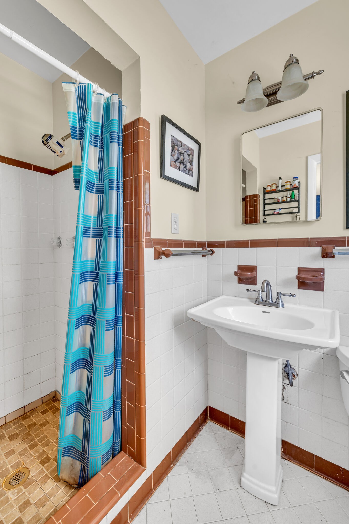 Nashville, Tennessee 37211, United States, 3 Bedrooms Bedrooms, ,2 BathroomsBathrooms,Residential,Active,86813