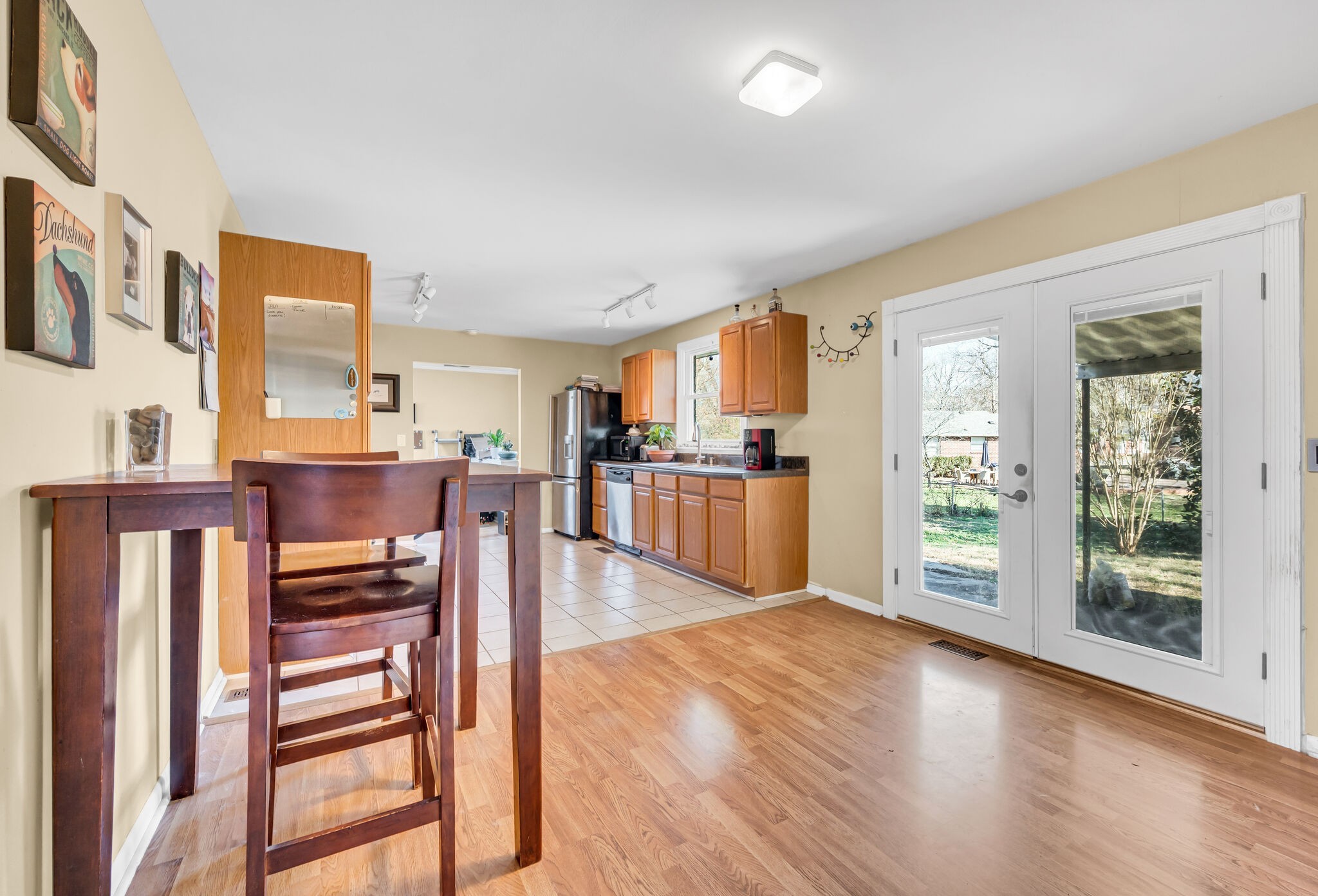 Nashville, Tennessee 37211, United States, 3 Bedrooms Bedrooms, ,2 BathroomsBathrooms,Residential,Active,86813